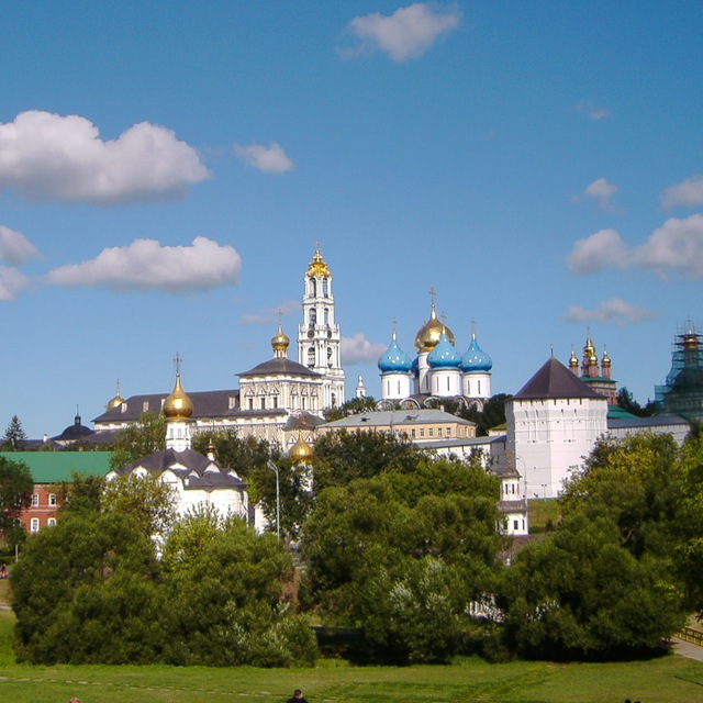 Молчанием предаётся Бог.