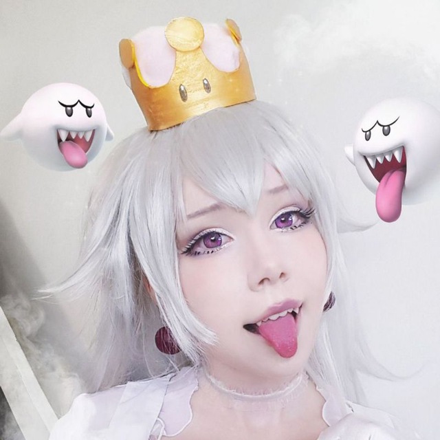 Hot Cosplay Chicks ?