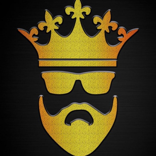 Ayollar ichki kiyimidagi erkaklar siltanib ketishadi Moskvada transvestitlar qongiroq qilishmoqda