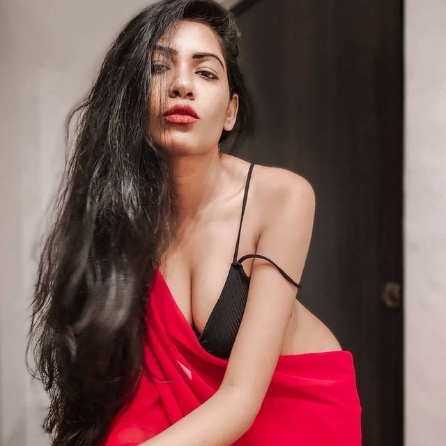 Telegram канал Horny bhabi  @hornybhabii TGStat 