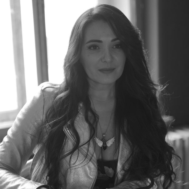 Анна Оклей. Касания.