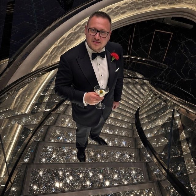 Александр Руднев