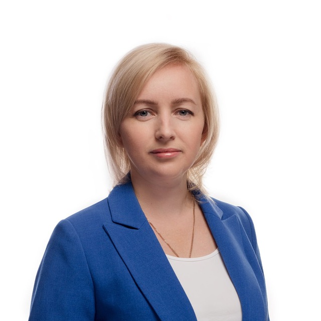 Ксения Айтакова