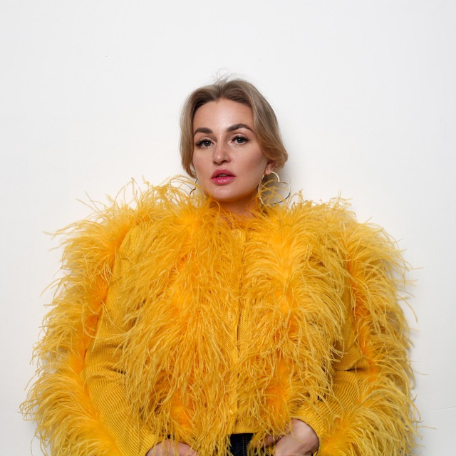 Фэшн-аналитик и стилист Анна Глазкова