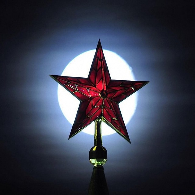 Свет рубиновых звезд