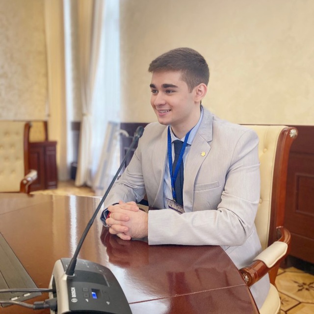 Цховребов Георгий / Внешняя политика ?