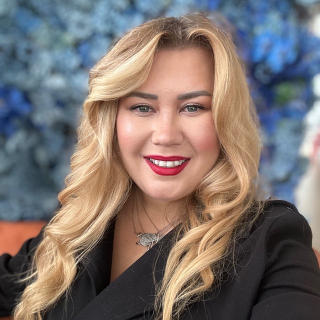 Алина Трамова
