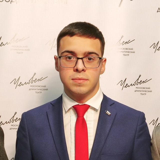 Роман Романовский