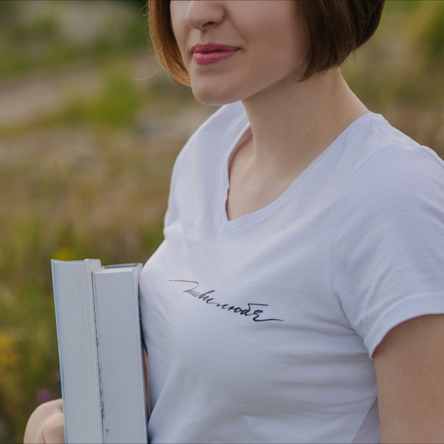 Книгоголик @olka.book