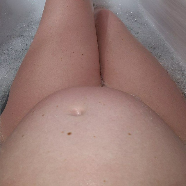 Pregnant Porn Photo