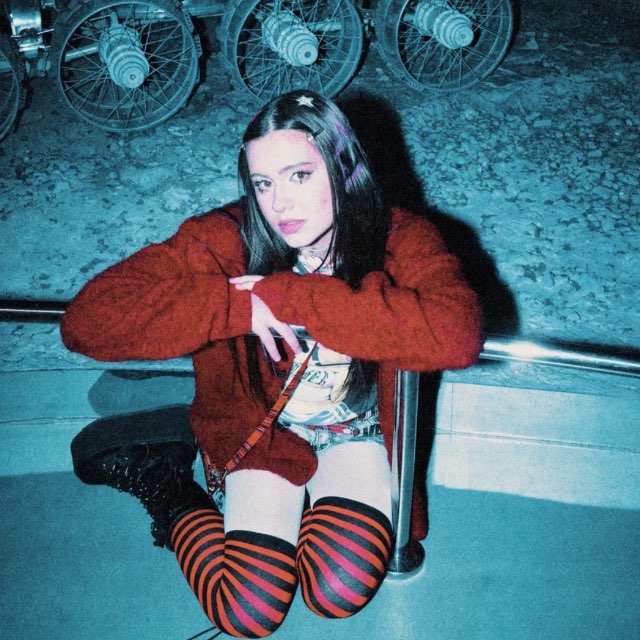 маша мирова!!??