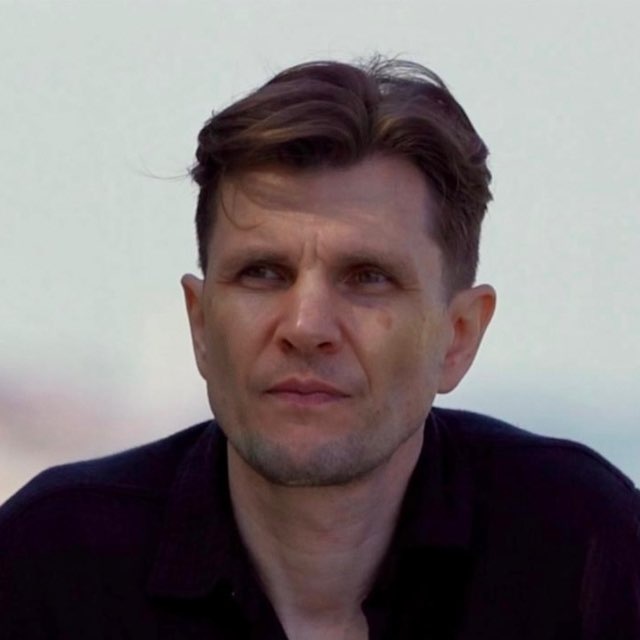 Роман Жарков